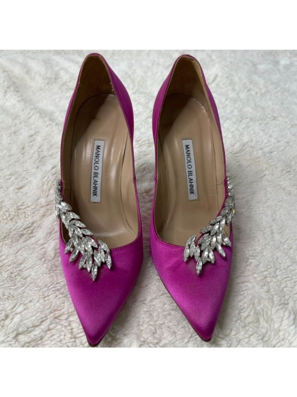 Manolo Blahnik Nadira Pink Fuchsia Satin Crystal Leaf Pumps Size 37 4" Heel